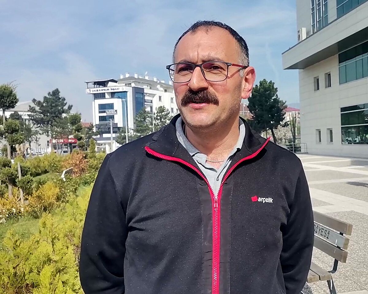 Başına gelen olaylardan bıktığı için ismini değiştirmek istediğini söyleyen Yıldırım, bu nedenle her seferinde mağdur olduğunu, iş yerinden izin almak zorunda kaldığını aktardı.