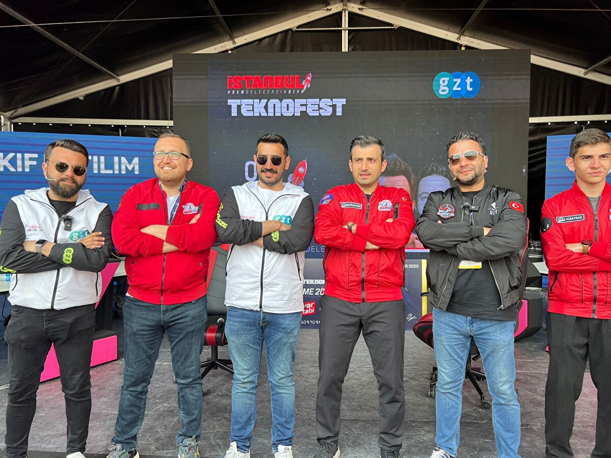 Baykar Teknoloji Lideri ve TEKNOFEST Yönetim Kurulu Başkanı Selçuk Bayraktar, GZT Sahne'de takipçilerle bir araya geldi.