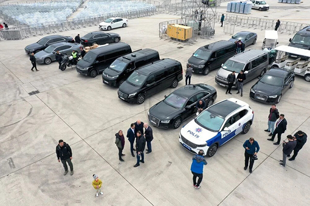 Soylu, paylaşımında söz konusu aracın fotoğraflarına da yer verdi.<br><br>