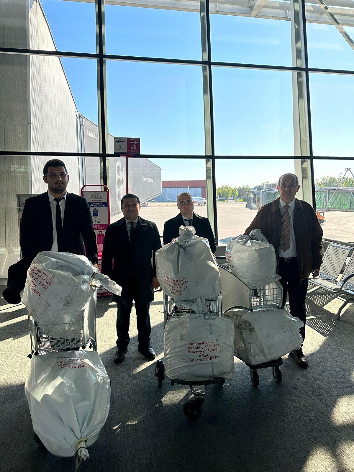 Türkiye'de 14 Mayıs'ta yapılacak Cumhurbaşkanı ve 28. Dönem Milletvekili Genel Seçimleri için Avrupa’da bazı ülkelerde nisan ayının son haftası, bazılarında ise mayıs ayının ilk haftasında başlayan oy kullanma işlemi birçok ülkede son buldu.