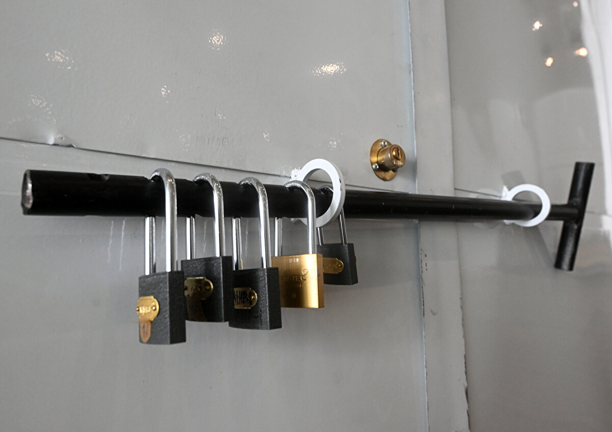 Oyların sayım ve dökümleri Yurt Dışı İlçe Seçim Kurulu Başkanlığı nezaretinde yapılacak.