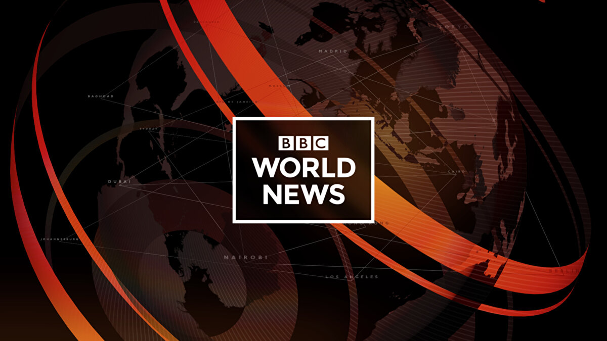 BBC: Türkiye'nin geleceğine karar veren seçim<br>BBC, ilk sayımlarda Erdoğan'ın önde olduğunu belirtirken İmamoğlu ve Yavaş'ın açıklamalarına yer verdi: "Kemal Kılıçdaroğlu önde, şu anda biz doğru bilgiye sahibiz." İstanbul Belediye Başkanı'nı ileride olası cumhurbaşkanı olarak tanıttı. Seçimin önemini vurgularken, Erdoğan'ın belki de en zor seçime girdiğini söyledi.