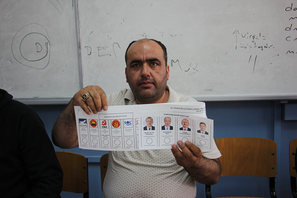 Zarftan çıkan oy pusulalarında bir seçim türüne ait olanın geçersiz olması, diğerinin geçersiz sayılmasını gerektirmeyecek.<br>