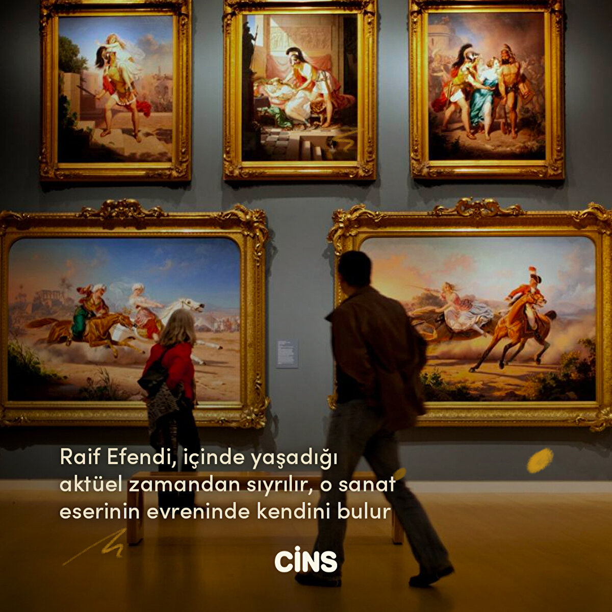 Raif Efendi, içinde yaşadığı aktüel zamandan sıyrılır, o sanat eserinin evreninde kendini bulur