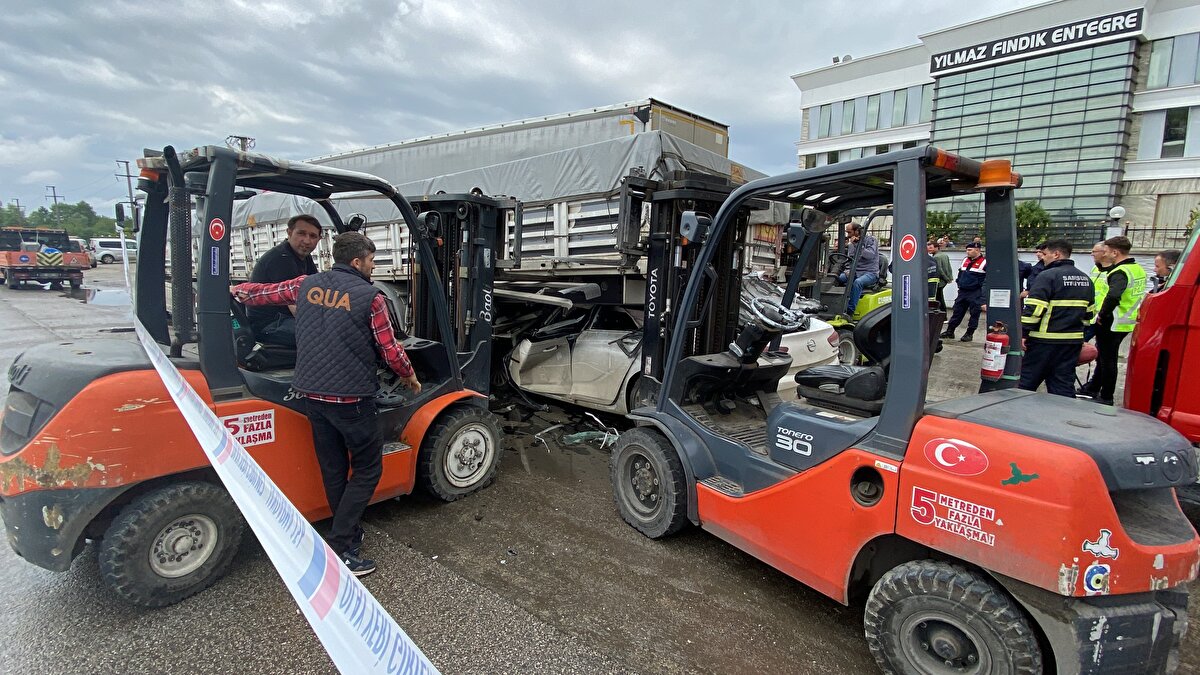 Yapılan incelemeler sonrasında hayatını kaybeden Ali Duran'ın cansız bedeni, Çarşamba Devlet Hastanesi morguna kaldırıldı. Kazayla ilgili geniş kapsamlı soruşturma başlatıldı.