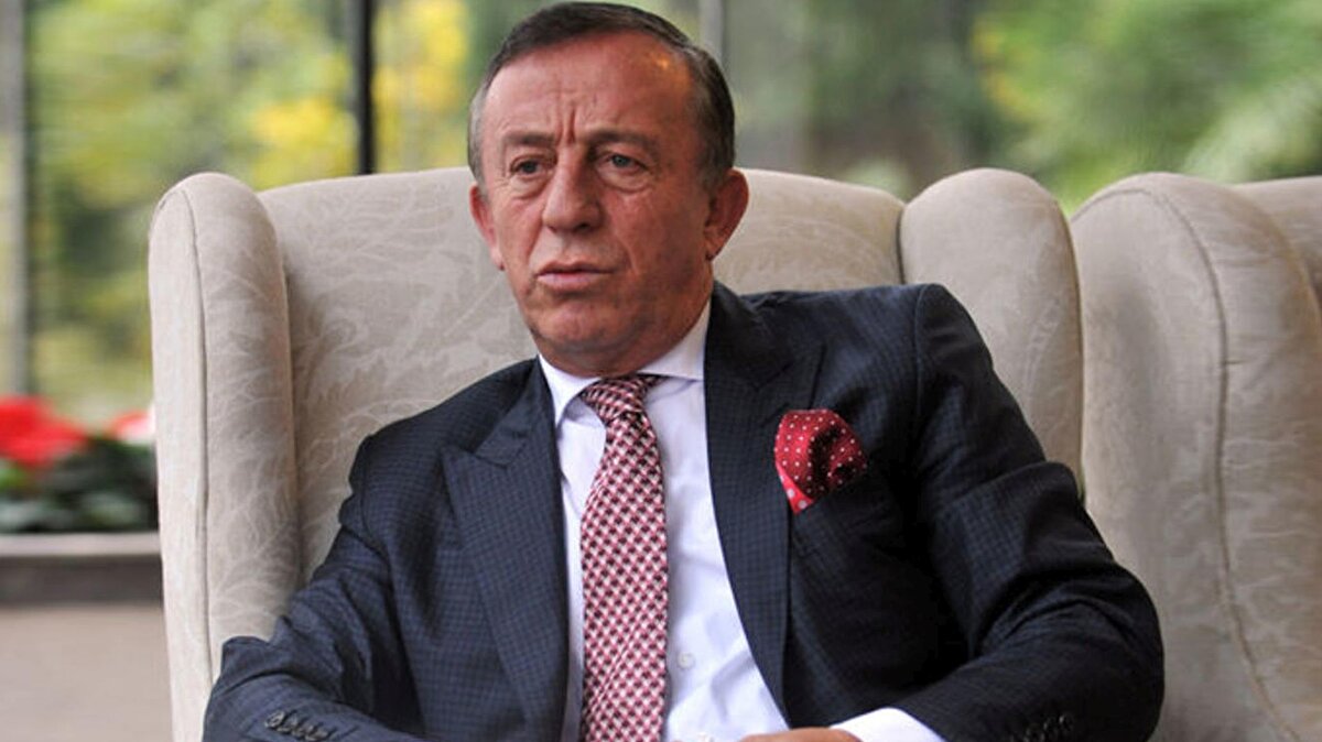 Ali Ağaoğlu- Ağaoğlu İnşaat- 1 milyar 100 milyon dolar<br><br>