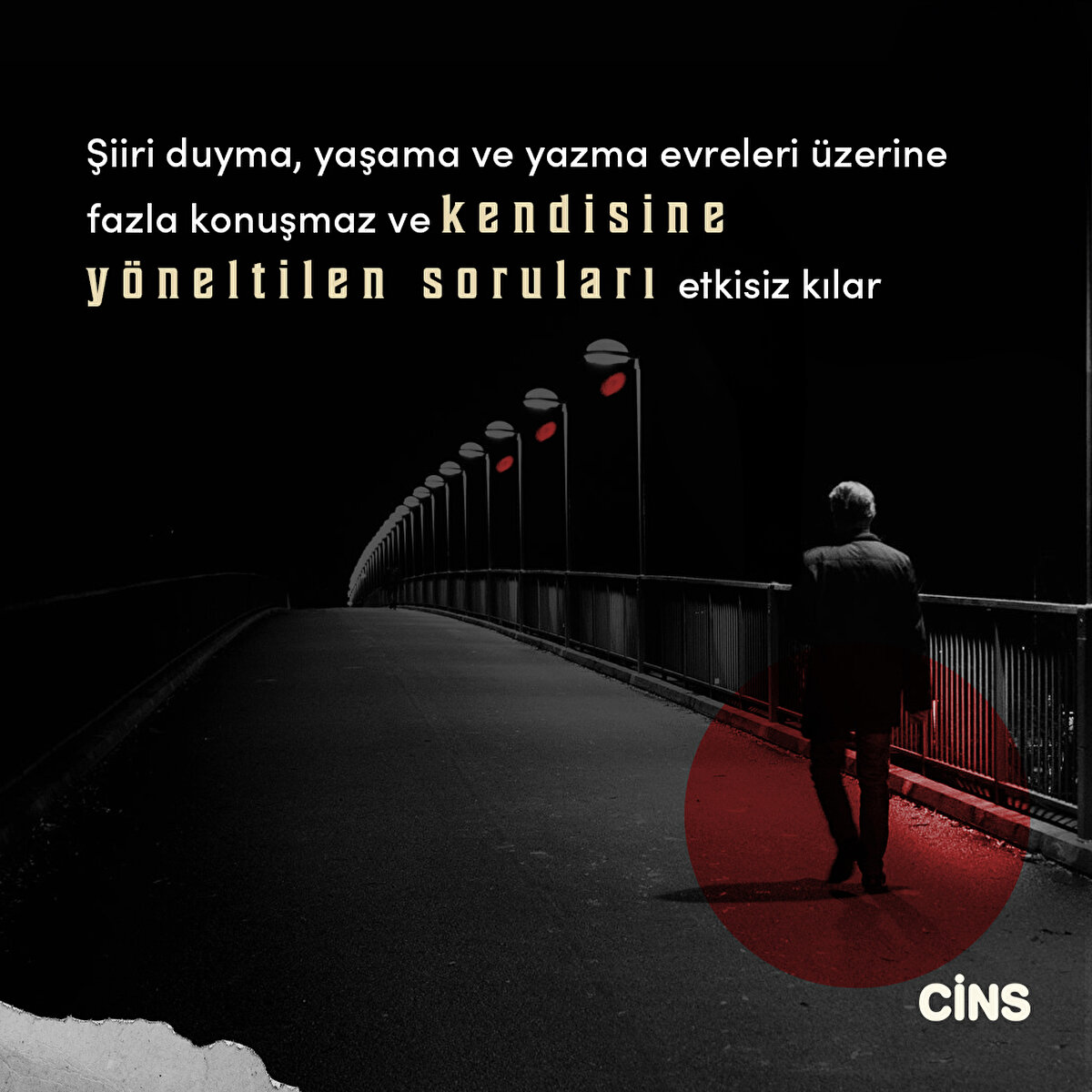 Şiiri duyma, yaşama ve yazma evreleri üzerine fazla konuşmaz ve kendisine yöneltilen soruları etkisiz kılar