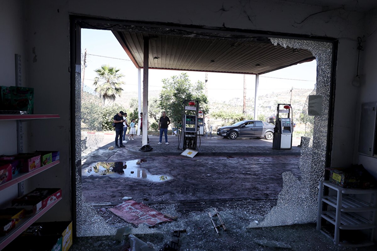 Filistinliler defalarca Batı Şeria'daki yerleşimcilerin saldırılarını şikayet etseler de İsrail şiddeti dur durak bilmiyor.