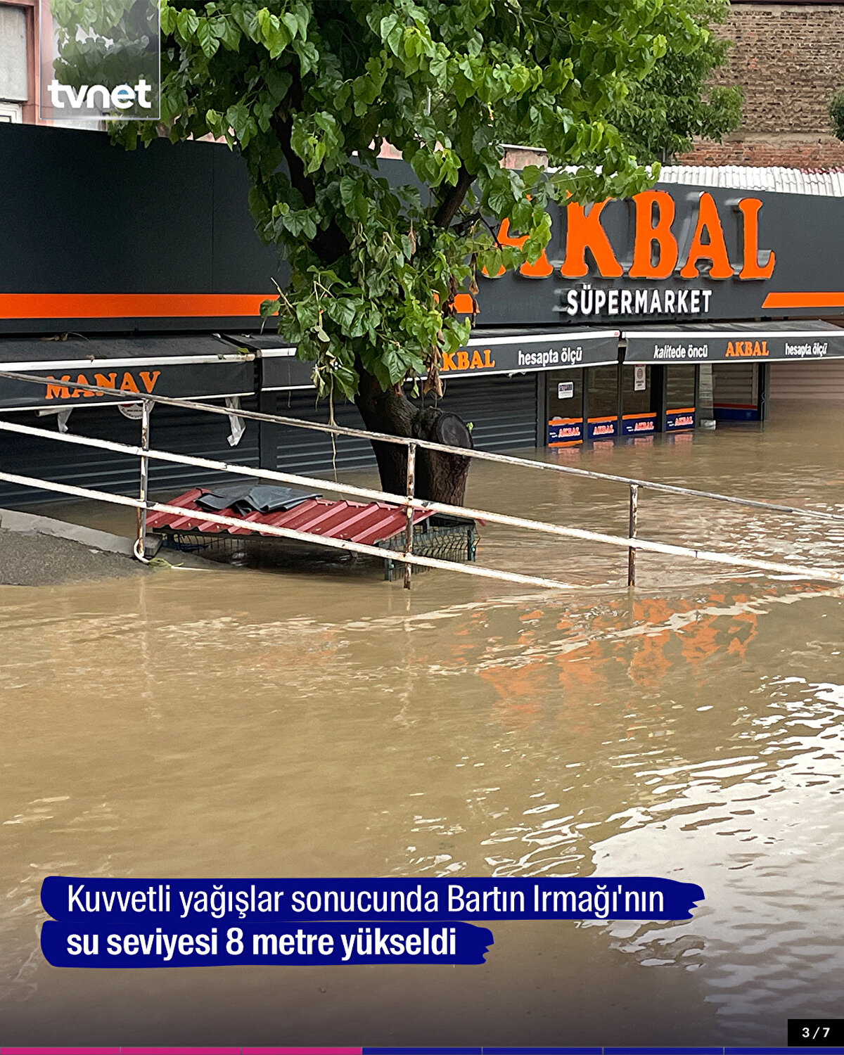 Kuvvetli yağışlar sonucunda Bartın Irmağı'nın su seviyesi 8 metre yükseldi