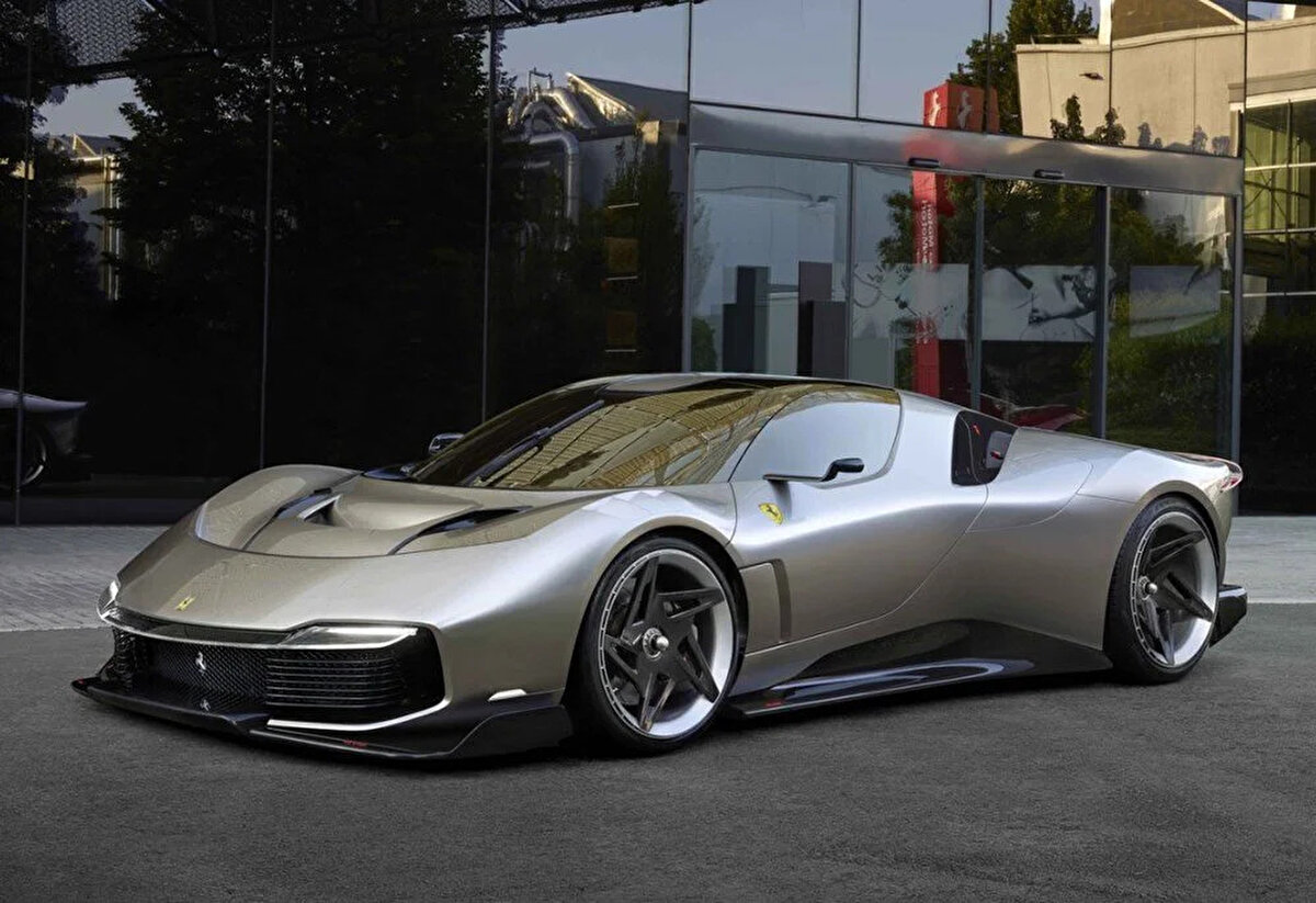 Tüm mekanik aksamını 488 GT3 Evo'dan alan aracın kalbinde de 3,9 litre çift turbo V8 motorun yer aldığı anlamına geliyor. GT3'ün gücü 600 beygirde sınırlandırılmıştı, KC3'ün ne kadar güç üreteceği ise henüz bilinmiyor. <br><br>