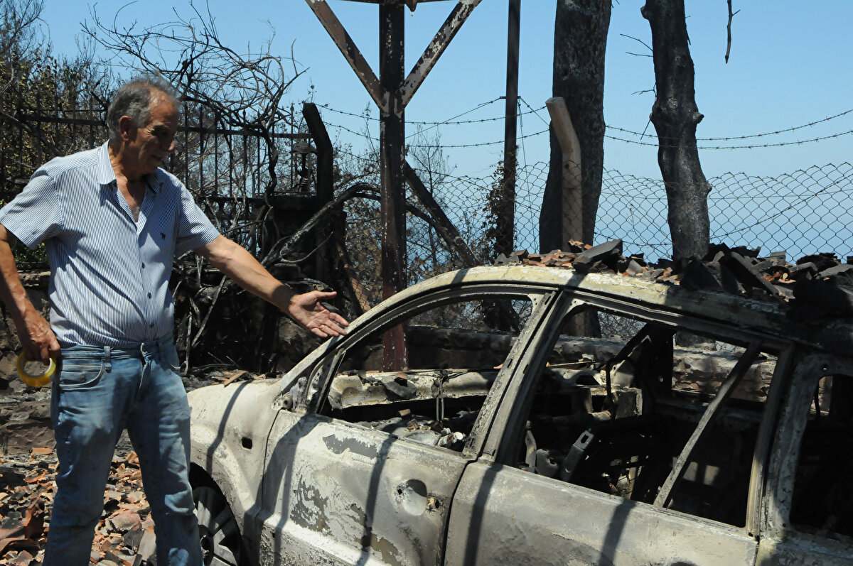 Rüzgarın etkisiyle hızla büyüyen yangın nedeniyle Müftüler, Soğukoluk ve Benlidere'de yaşayan vatandaşlar tahliye edildi. Yerleşim yerlerini tehdit eden yangında ilk belirlemelere göre 7 ev yanarken, 4 araç da hasar gördü.