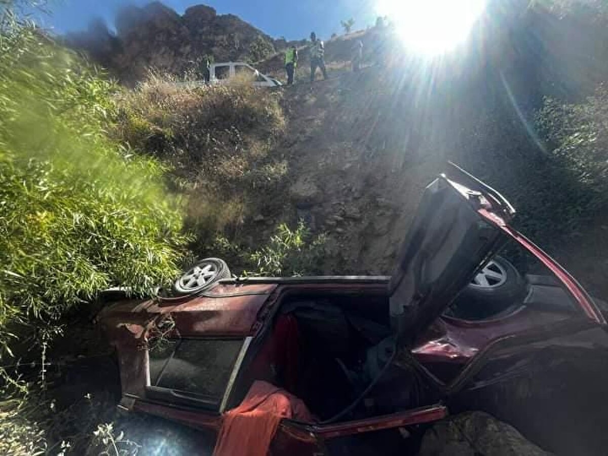 İhbarla olay yerine sağlık, AFAD, UMKE ve jandarma ekipleri sevk edildi.