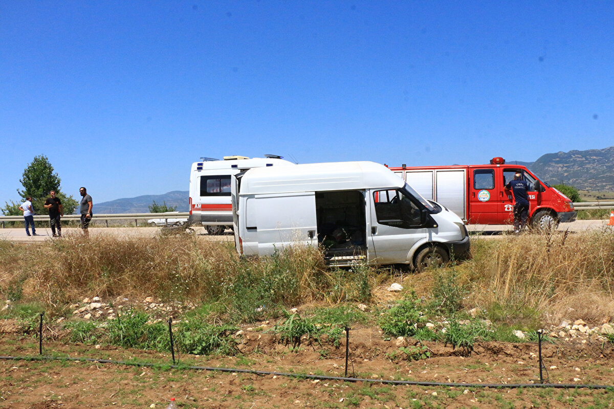 İhbar üzerine olay yerine sağlık, polis ve jandarma ekipleri sevk edildi. Yaralılar ambulanslarla Erbaa Devlet Hastanesi'ne kaldırıldı.<br>