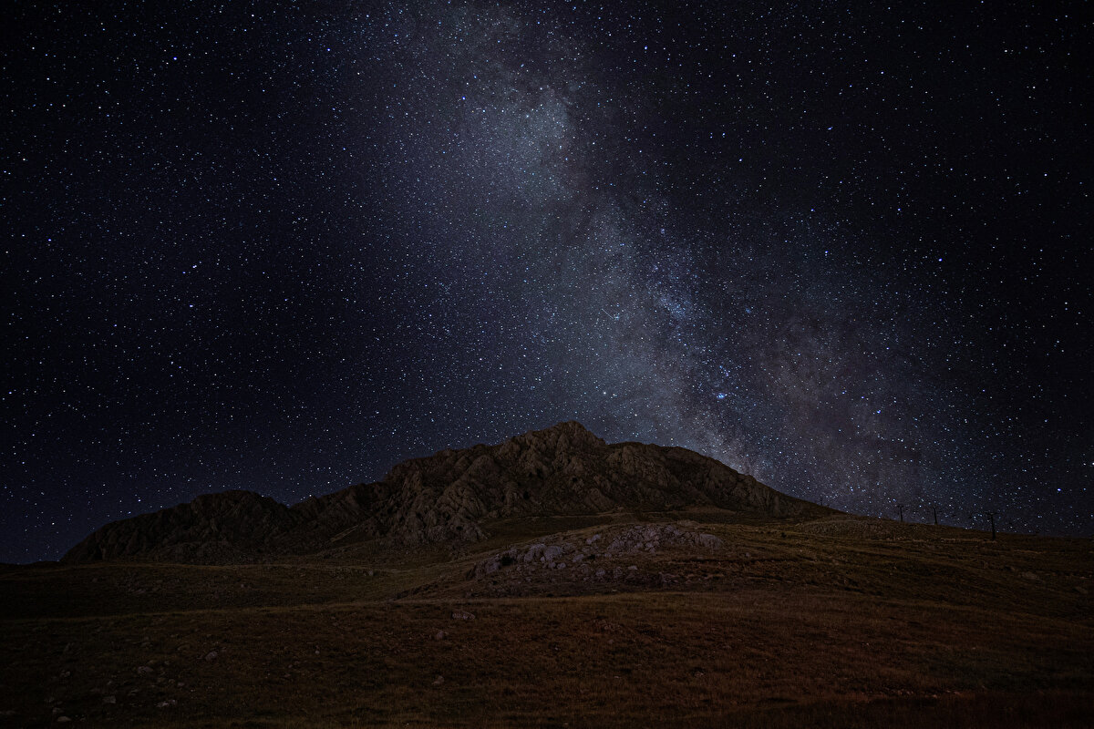 Bakanlar, TÜBİTAK Başkanı Prof. Dr. Hasan Mandal'la birlikte stantları gezerek etkinliğe katılan vatandaşlarla sohbet etti.<br><br>