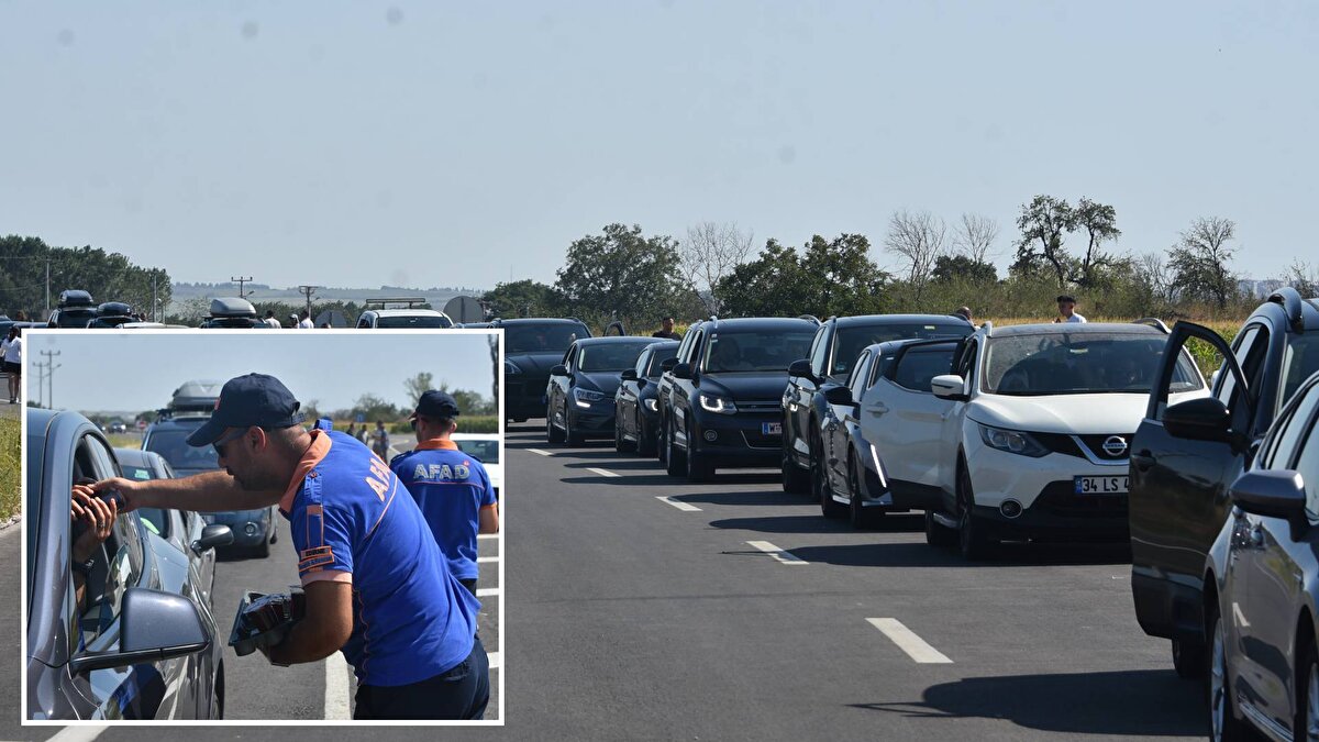Yunanistan'ın Dedeağaç kentinde, cumartesi günü çıkan orman yangınları nedeniyle dün akşam saatlerinde iki ülke yetkililerinin ortak kararı ile İpsala ve Kipi Sınır kapıları geçişlere kapatıldı.
