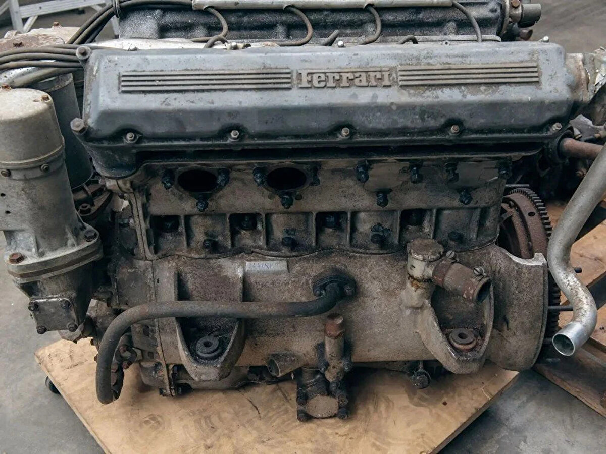 RM Sothbey’s, aracın 1.2 ile 1.6 milyon dolar arasında satılmasını beklerken açık artırma sonunda fiyat masraflarla birlikte 1 milyon 875 bin dolara kadar çıktı.<br><br>