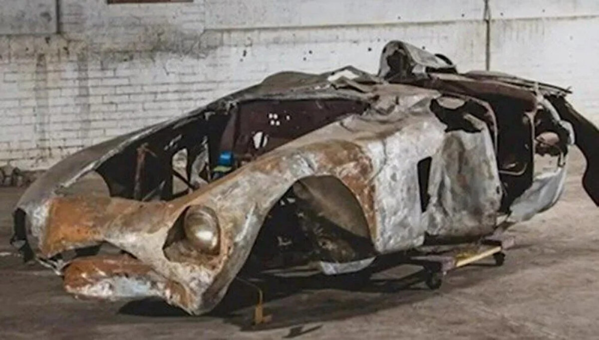 Yeni modelleri kadar eski modelleri de ilgi gören markaların başında Ferrari yer alıyor. İtalyan markanın eski modelleri koleksiyonerler tarafından büyük bedellerle alıcı buluyor.<br><br>