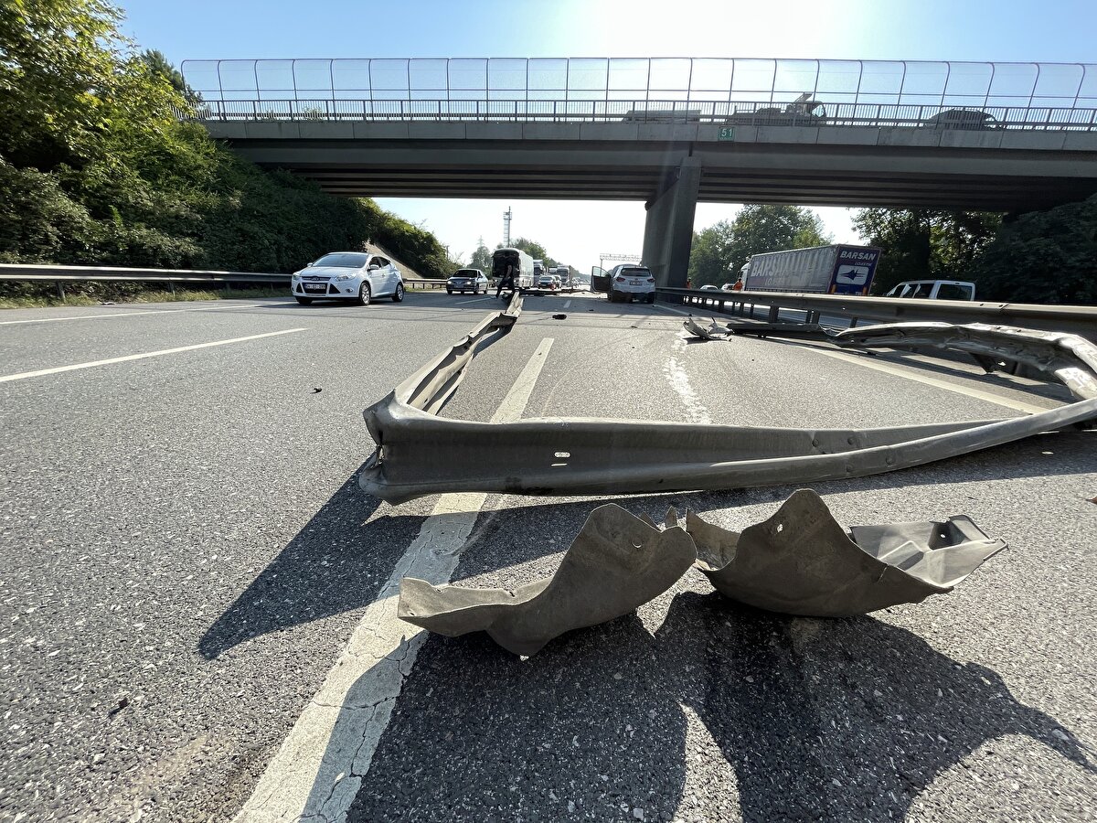 İhbar üzerine olay yerine polis ekipleri sevk edildi.<br><br>