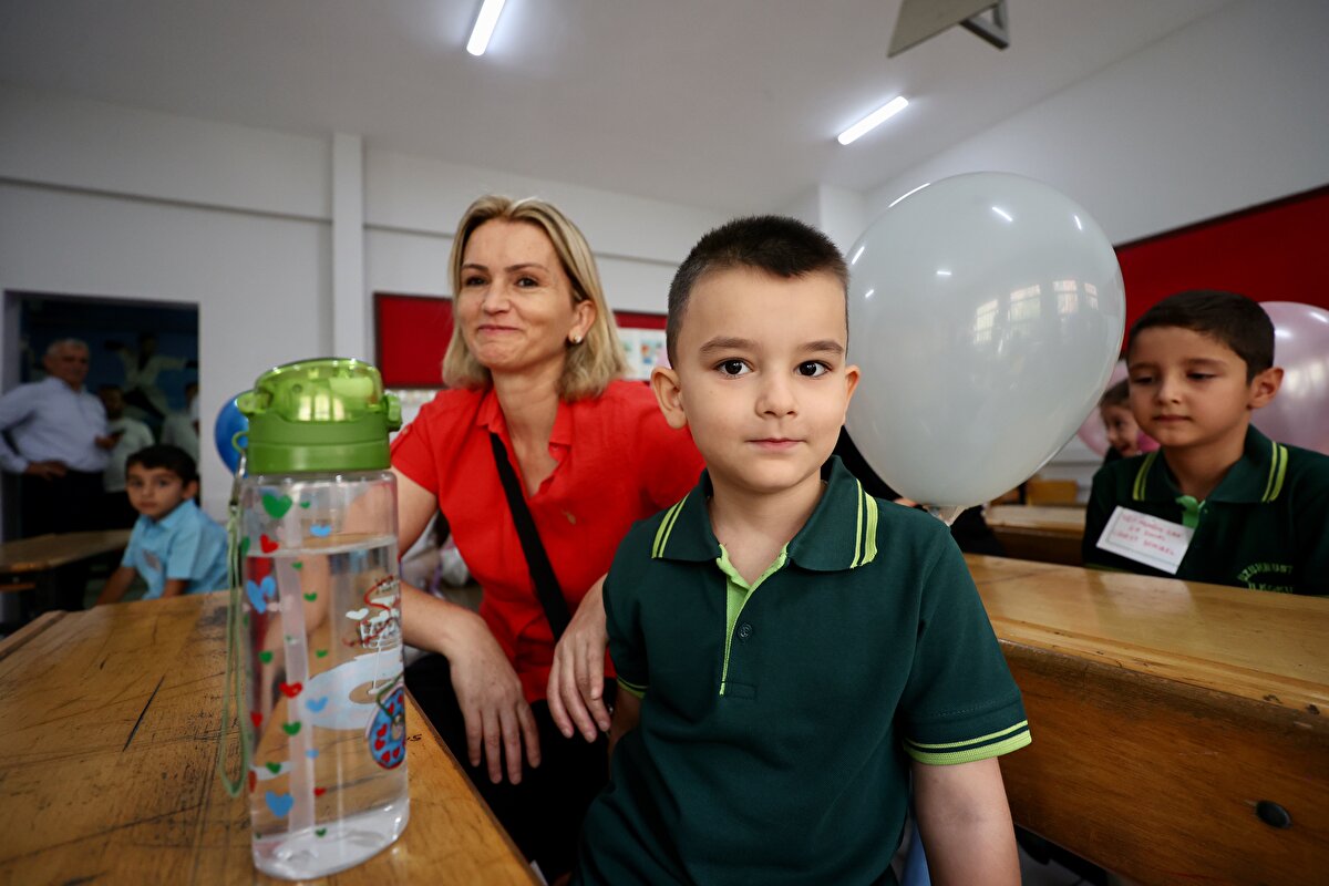 Bu yıl yaklaşık 192 milyon ders kitabı ve yardımcı kaynak dağıtımı gerçekleştirilecek.