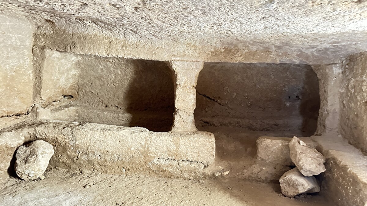 Bölgede hızlıca kazı çalışmalarına başladıklarını aktaran Alkan, şöyle devam etti:<br><br>