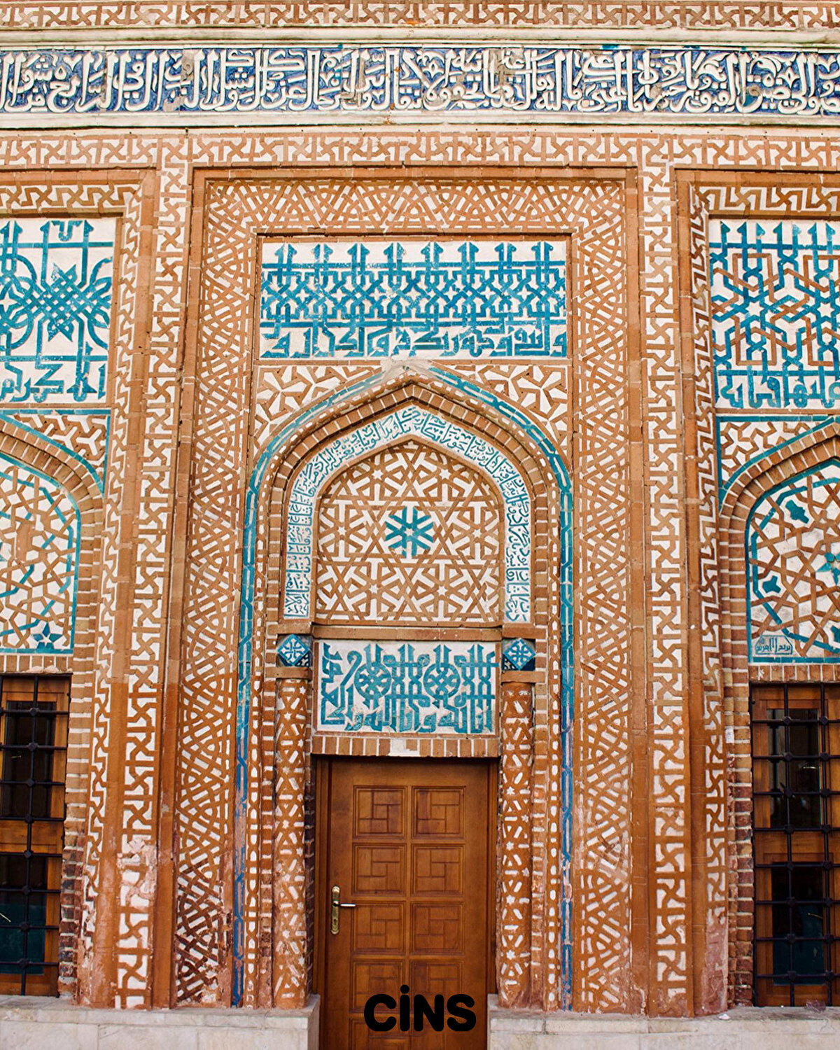 Bu yapı dünyada günümüze kadar gelebilen en eski hastanelerinden biri. Siz bu şifahaneyi beğendiniz mi?