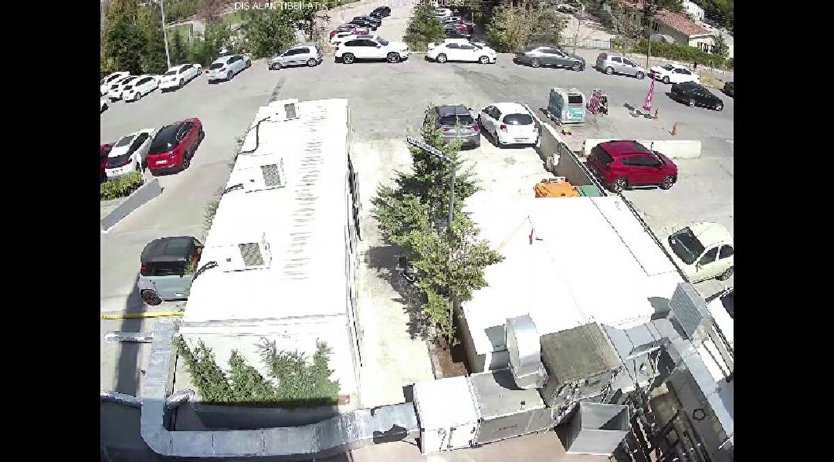 Ankara Asayiş Şube Müdürlüğü Gasp Büro Amirliği'nce yapılan çalışmalar neticesinde olayı gerçekleştiren şüphelilerin Gürcistan uyruklu olduğu ve mağdurları GPS takip cihazı ile takip edip gaspı gerçekleştirdiklerini tespit etti.<br><br>