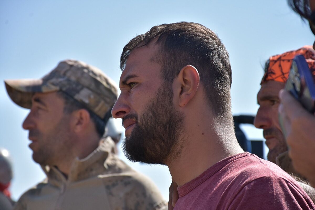 Asel bebek, sel felaketinin yaşandığı pazar gününden bu yana aranıyordu.Arama kurtarma çalışmalarına, ekiplerin yanı sıra eğitimli köpekler de destek vermişti.Asel bebeğin ailesi de çalışmaları yakından takip etmişti.