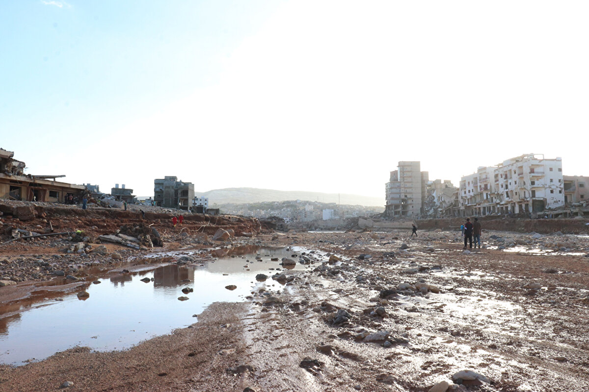 Kızılhaç da Libya'daki sel felaketinde kayıp kişi sayısının 10 bine ulaştığını belirtmişti. Libya’nın doğu bölgelerindeki yağış miktarının son "40 yılın en yüksek seviyesinde" olduğu ifade ediliyor.<br><br>