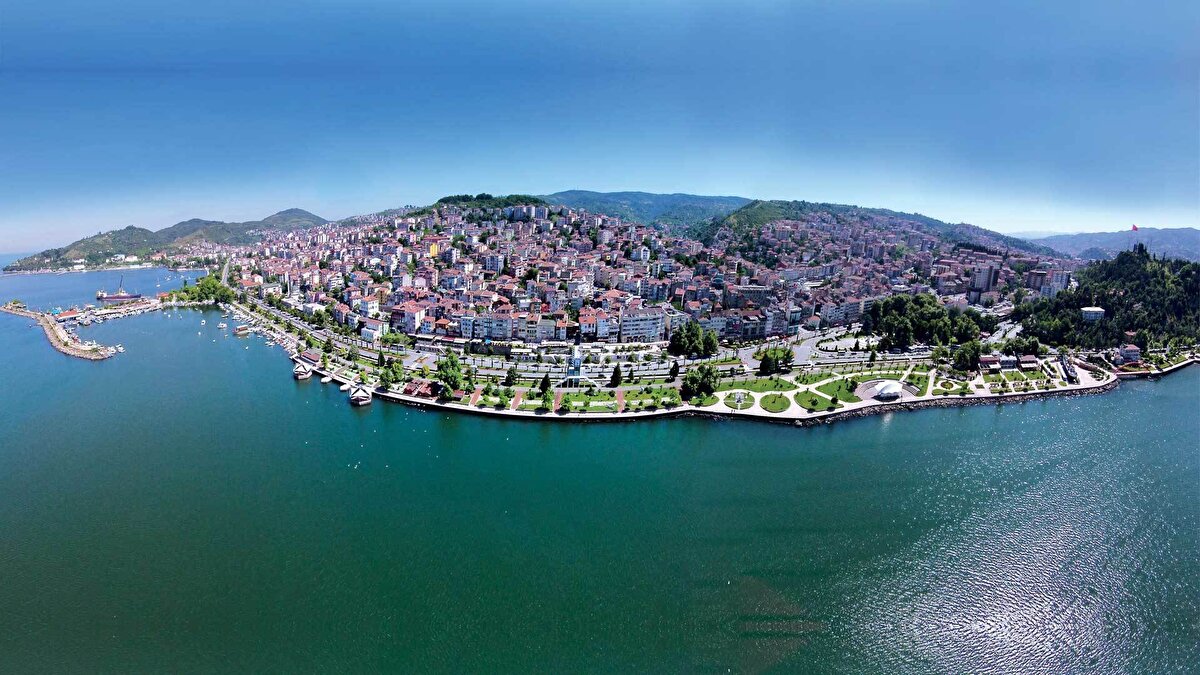 Ereğli, Zonguldak <br>Nüfus: 175.726 kişi