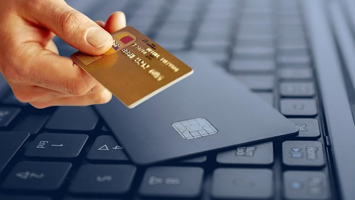 Karar sonrasında kart faizlerinde belirleyici olan referans faiz oranı yüzde 2,26'dan yüzde 2,71'e yükselecek.