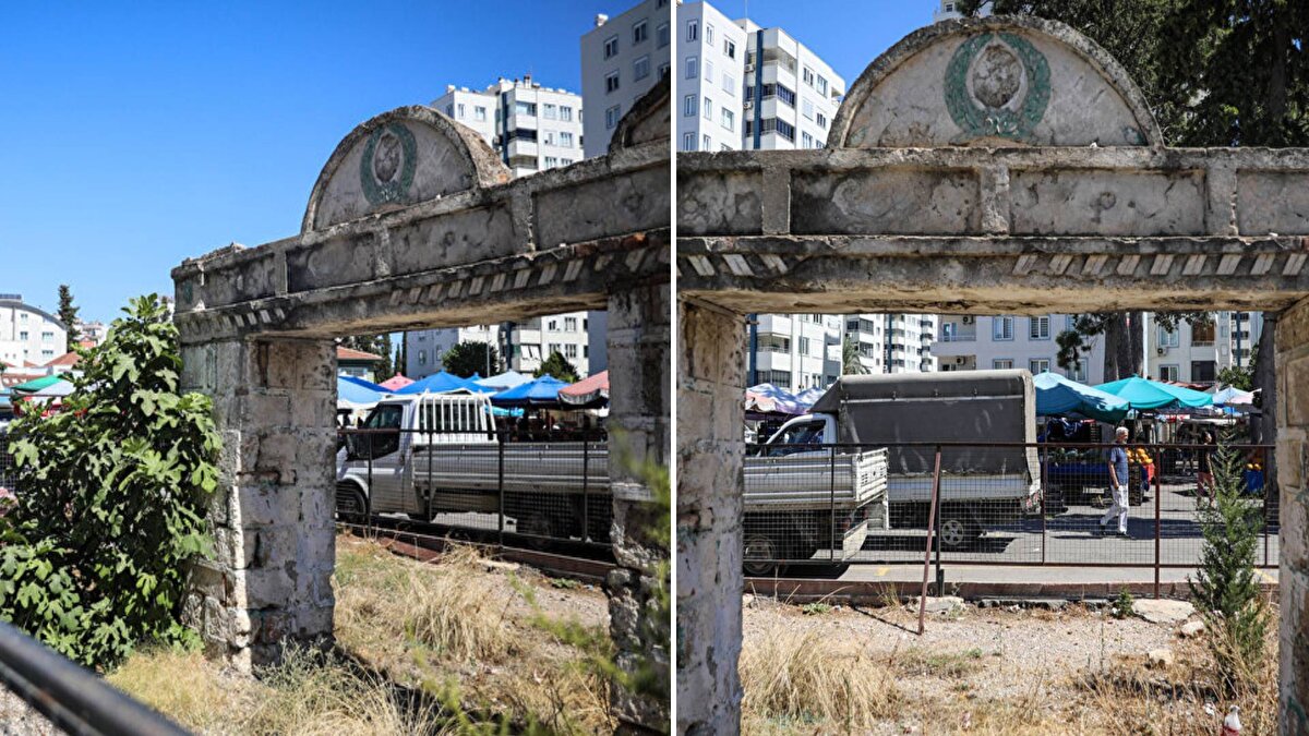 Muratpaşa ilçesi Meydankavağı Mahallesi'nde cuma ve pazar günleri boşluk alanda kurulan semt pazarının ortasında bulunan tarihi kapı, yüzlerce yıl öncesine dayanan ve kaynaklara göre Milli Mücadele sürecinde toplantıların yapıldığı, Mustafa Kemal Atatürk'ün de ziyarette bulunduğu Osman Ağa'nın narenciye bahçesinin kapısı olarak biliniyor.