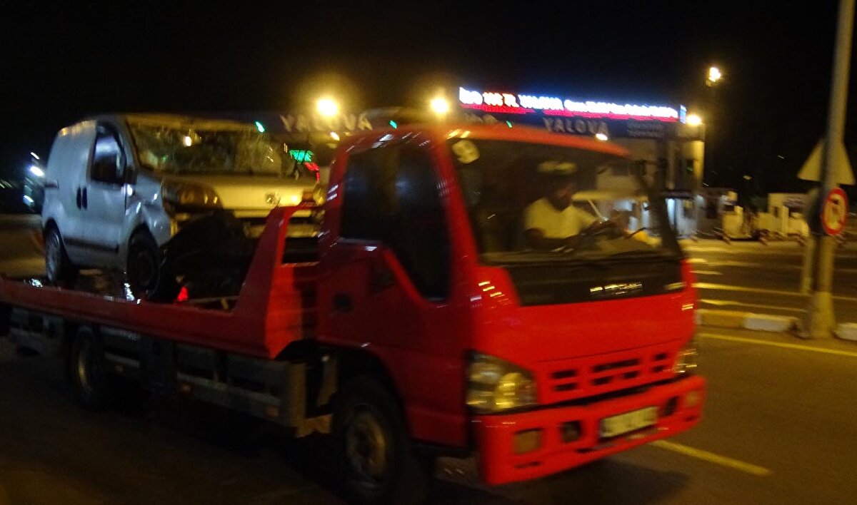 Durum, sağlık ekiplerine haber verildi. Boğulma tehlikesi geçiren Bünyamin Okumuş, sağlık ekiplerinin olay yerindeki ilk müdahalesinin ardından ambulansla Darıca Farabi Eğitim ve Araştırma Hastanesi'ne kaldırıldı. 
