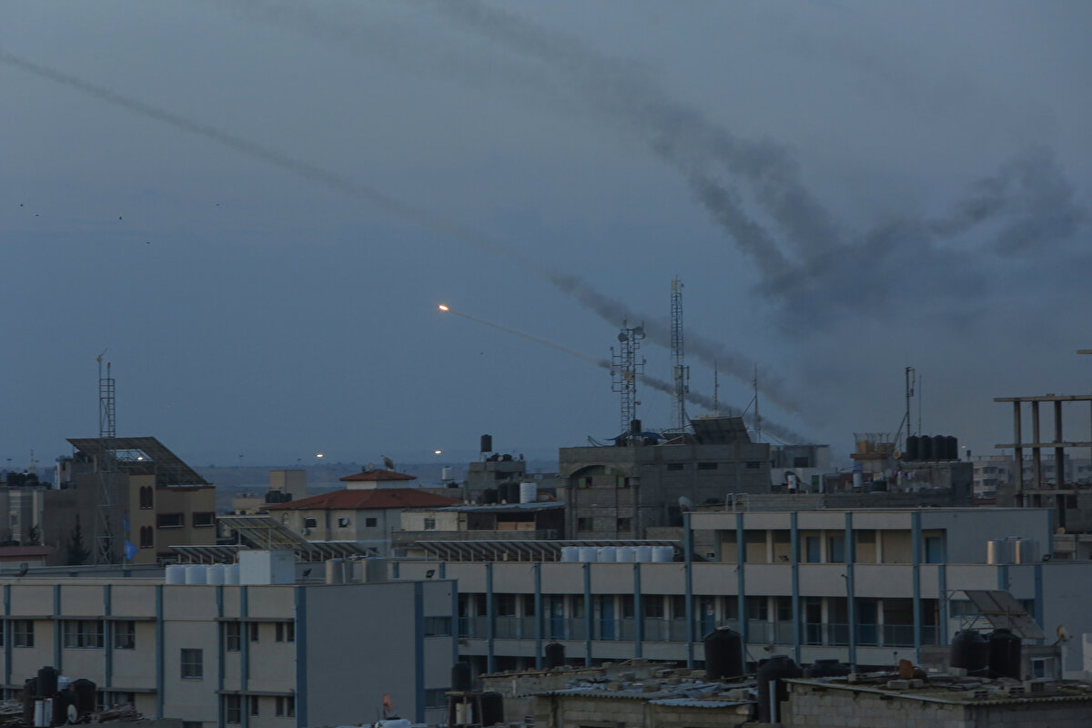 Ordu, Gazze sınırı yakınlarındaki yerleşimcilerden güvenlik tehlikesi nedeniyle evlerinden çıkmamalarını istedi.