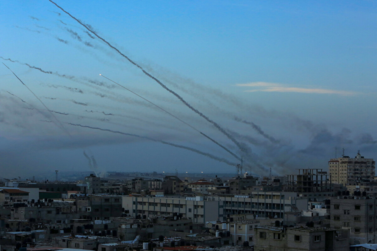 Gazze Şeridi'ndeki Filistin Eğitim ve Öğretim Bakanlığından yapılan açıklamada da Gazze Şeridi'ndeki tüm okullarda ikinci bir duyuruya kadar eğitime ara verildiği duyuruldu.<br>