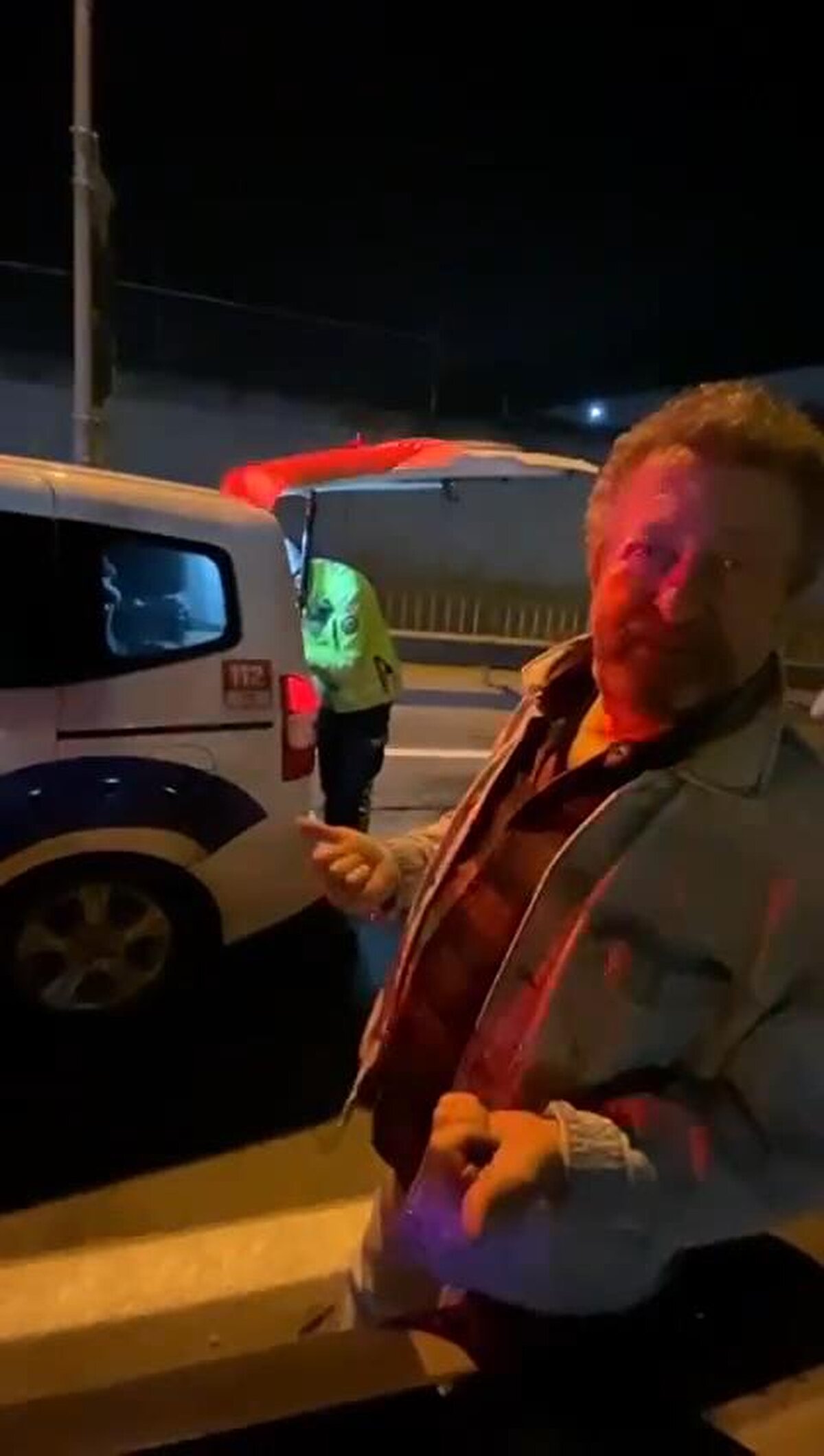 Ünlü oyuncunun 236 promil alkollü olduğu anlaşıldı. Kazanın ardından ağır şekilde hasar alan araç çekici yardımı ile kaldırılırken Erkan Can'ın ehliyetine geçici süreyle el konuldu.