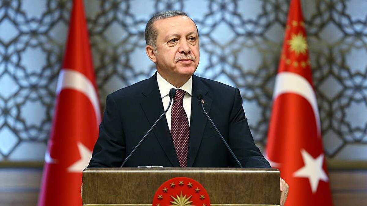 İngiltere merkezli  Kuds El Arabi ise Cumhurbaşkanı Recep Tayyip Erdoğan'ın  "Gazze Şeridinde kalıcı istikrarın tesisi için çalışmayı sürdüreceğiz" açıklamasına yer verdi. 