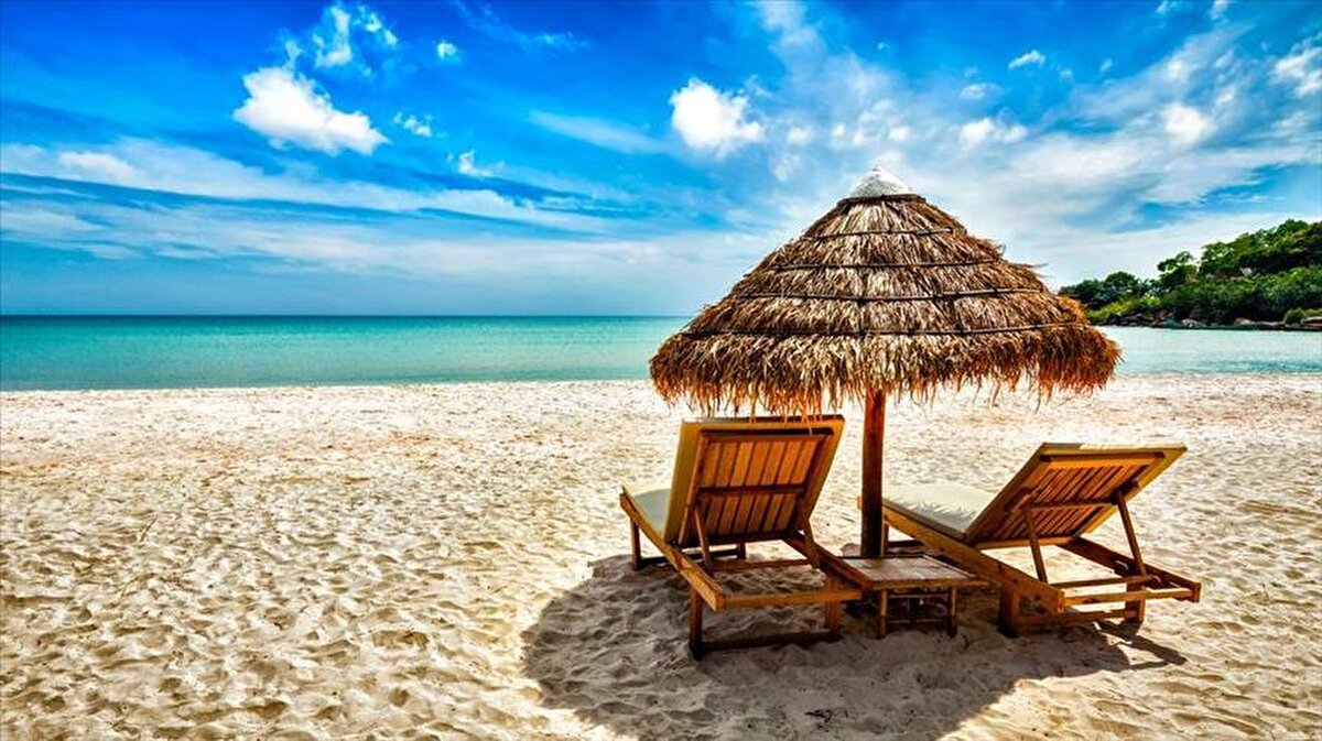 Kurban Bayramı 16 Haziran Pazar- 19 Haziran Çarşamba : 2 gün izin alarak 9 gün tatil.