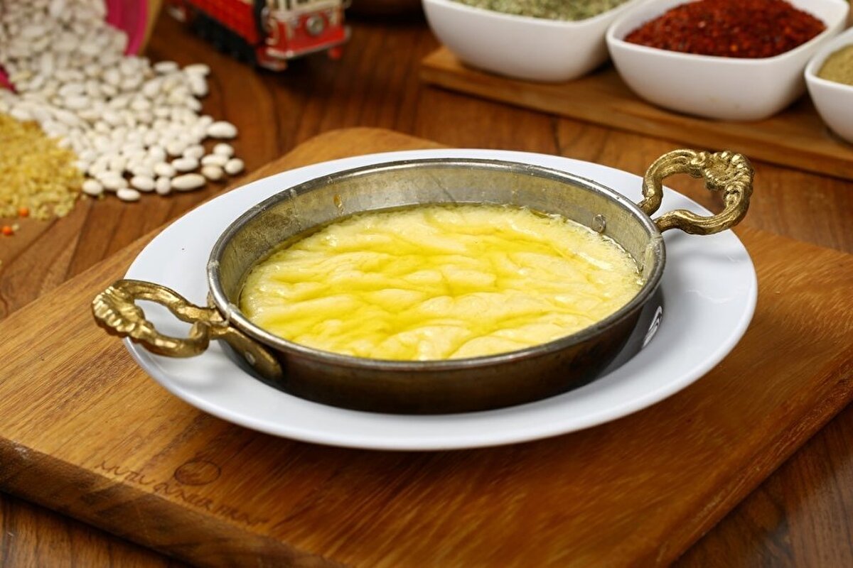 Yapılan çalışmalara göre, fazla kilolu olmak diyabet ve obeziteye neden oluyor ancak zayıf olmak her zaman sağlıklı olduğunuz anlamına gelmiyor. Zayıfsanız ancak beslenme rutininizde sağlıklı besinler yoksa ve egzersizden uzak bir yaşantınız varsa birçok kronik hastalığa yakalanma riskiniz artıyor.<br><br>