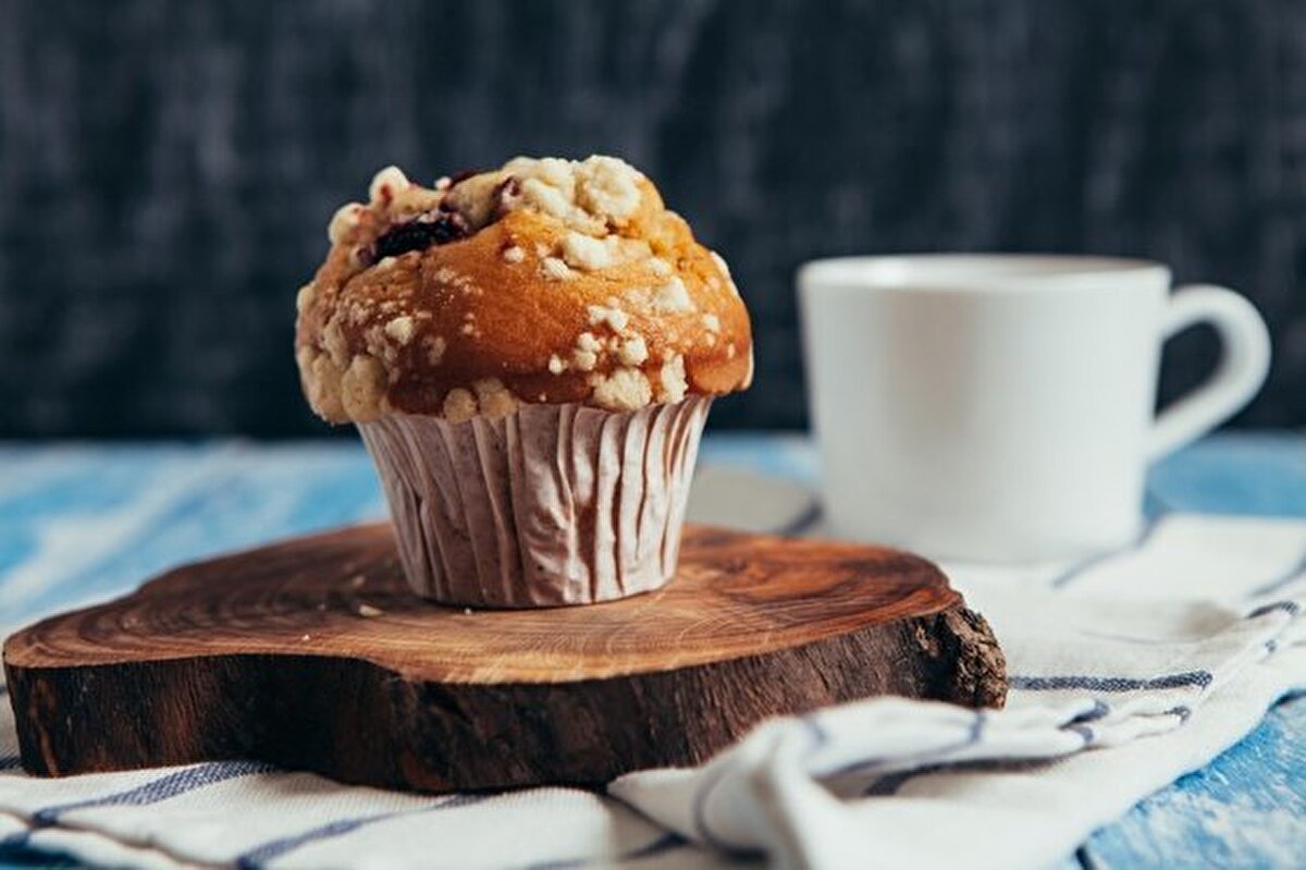 MUFFİN:<br><br>Zararlı içerik: Soya yağı, yüksek fruktozlu mısır şurubu ve trans yağlar