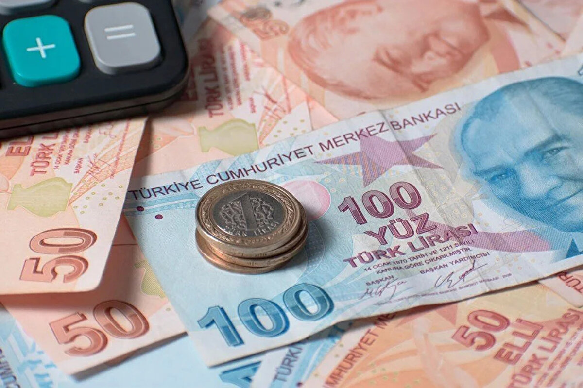 2003 sonrası SGK, Bağ-Kur ve Emekli Sandığı girişi olan kadınlar için 44 yaş ve 6.550 prim günü, erkekler için 46 yaş ve 6.550 prim gün şartı aranacak.