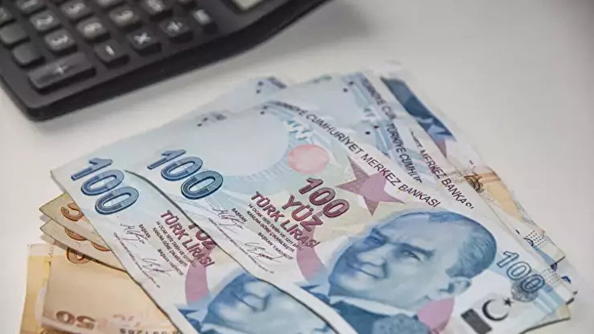 2007 sonrası SGK, Bağ-Kur ve Emekli Sandığı girişi olan kadınlar için 48 yaş ve 6.850 prim günü, erkekler için 50 yaş ve 6.850 prim gün şartı aranacak.