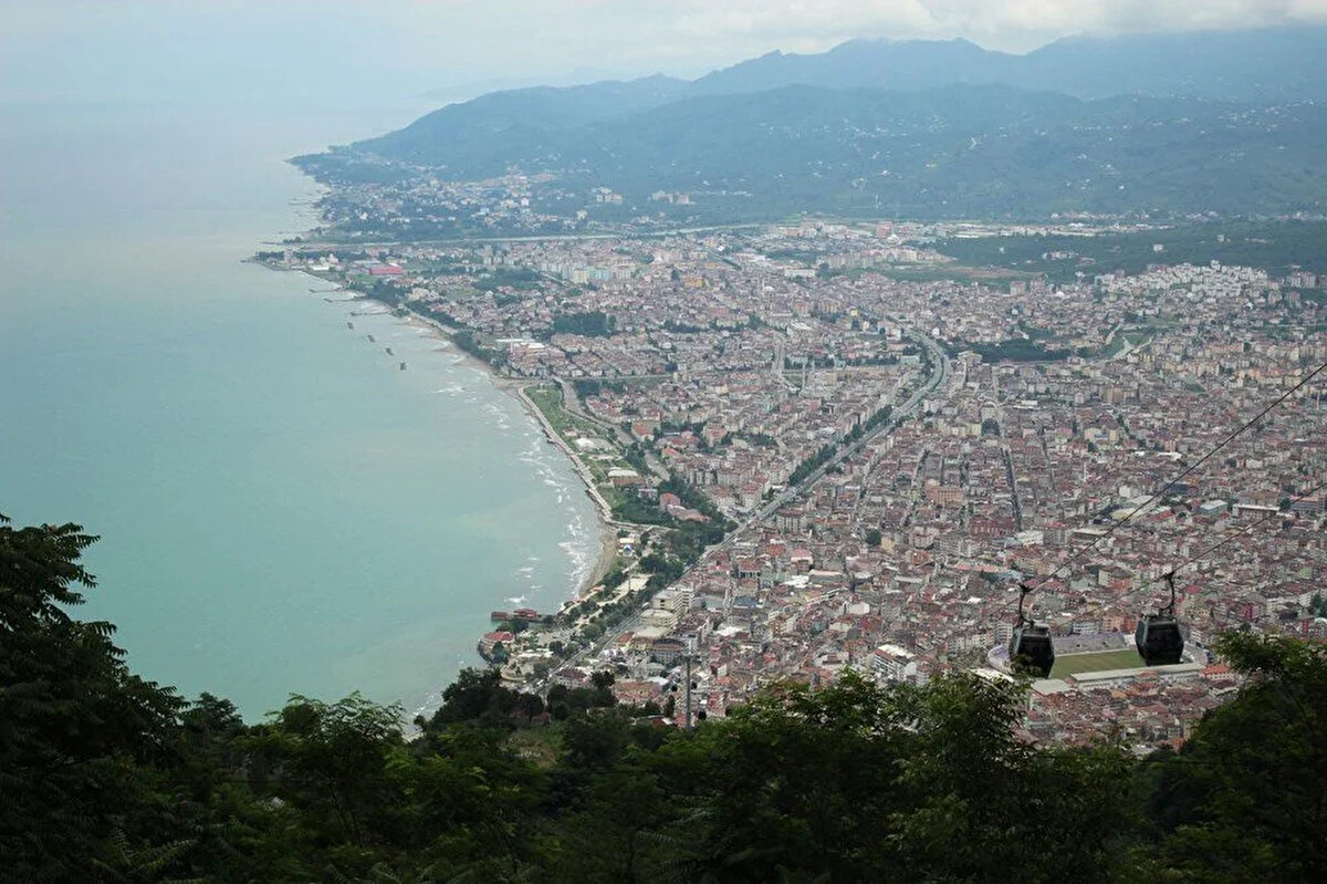 3 - ORDU<br>İstanbul'da ne çok nüfusa sahip olan üçüncü şehir, 515 bin 544 kişi ile Ordu.