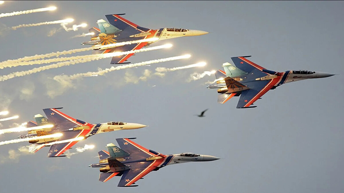 2) Rusya<br>Rus Hava Kuvvetleri ikinci sıradaki yerini korudu. Rus ordusu toplamda 809 savaş uçağı, bin 547 helikopter, 559 saldırı helikopteri ve 453 nakliye uçağına sahip.