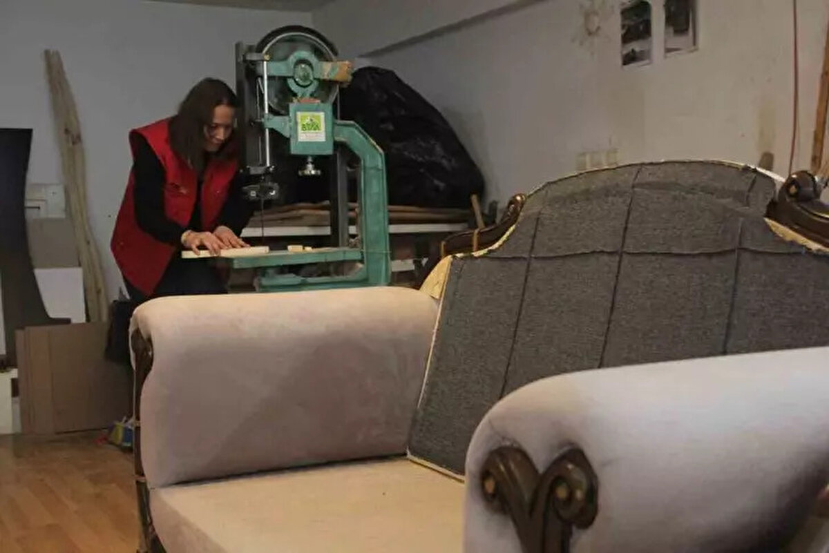 Devamında Öztürk, "Meslekte sayımızın artması lazım. Birkaç tane değil, kadınların bu meslekte daha çok yer alması gerekiyor” ifadelerine yer verdi.