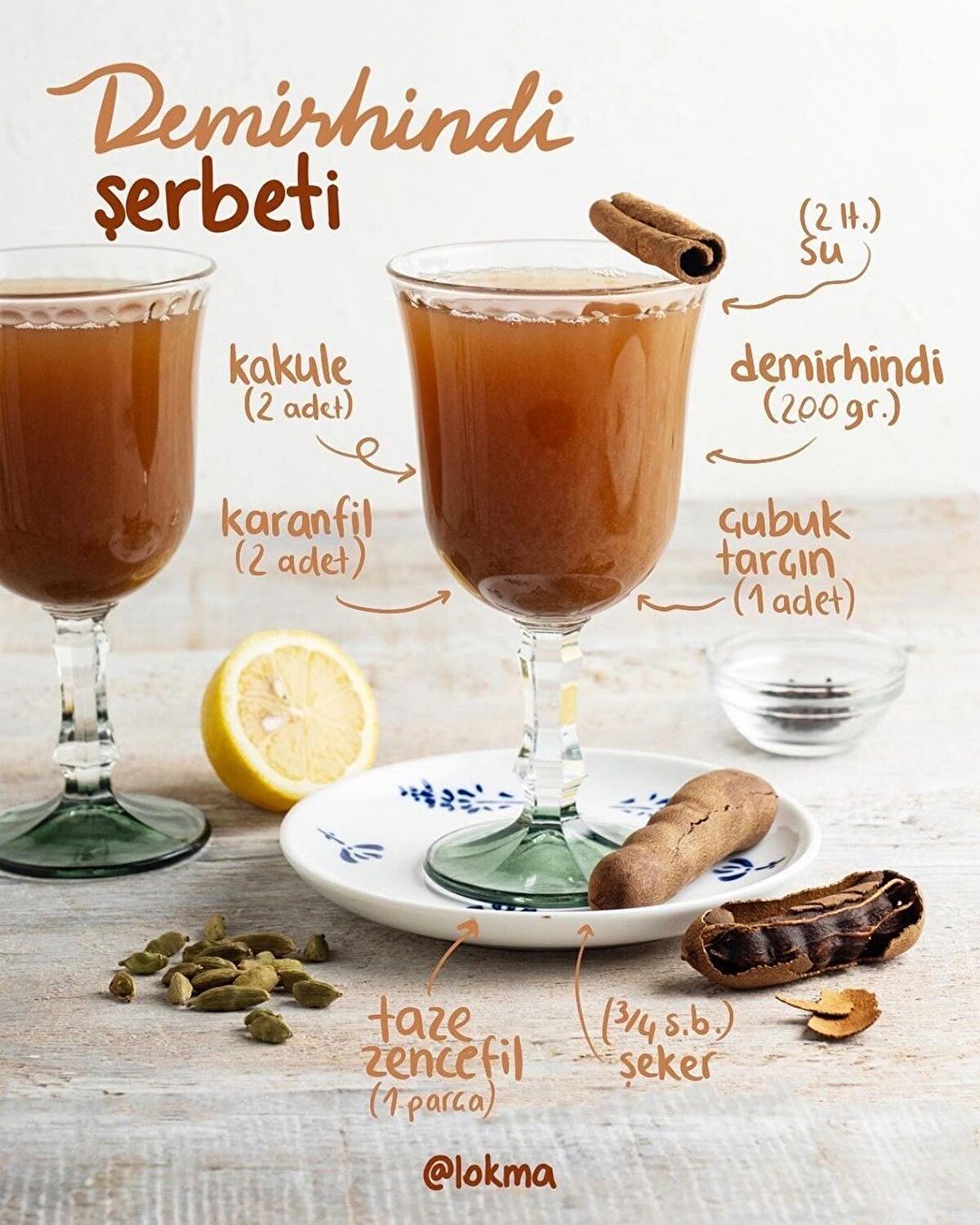 &#128171;Demirhindi ŞerbetiMalzemeler250 gr demirhindi2 litre su4 adet karanfil&#199;ubuk tar&#231;ınKakuleTaze zencefil3/4 su bardağı şekerYapılışı-Demirhindileri kırıp kabuklarını ayırın, i&#231;lerini bir tencereye alın. Suyu &#252;zerlerine ekleyip bir gece bekletin.-Ertesi g&#252;n orta ateşte 45 dakika pişirin.-Tar&#231;ın, karanfil, kakule, taze zencefil ve şekeri ekleyip 15 dakika daha kaynatın ve ateşten alın.-Ilıdıktan sonra s&#252;z&#252;p buzdolabına kaldırın.-Soğuk servis edin.