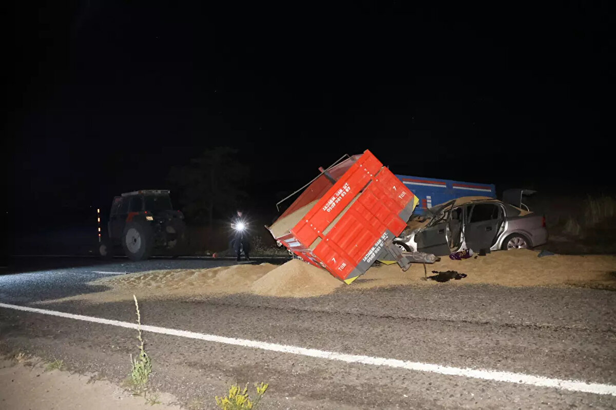 Hacıbektaş Devlet Hastanesine kaldırılan otomobil sürücüsü Kadir Tekin (22) yapılan tüm müdahaleye rağmen kurtarılamadı.