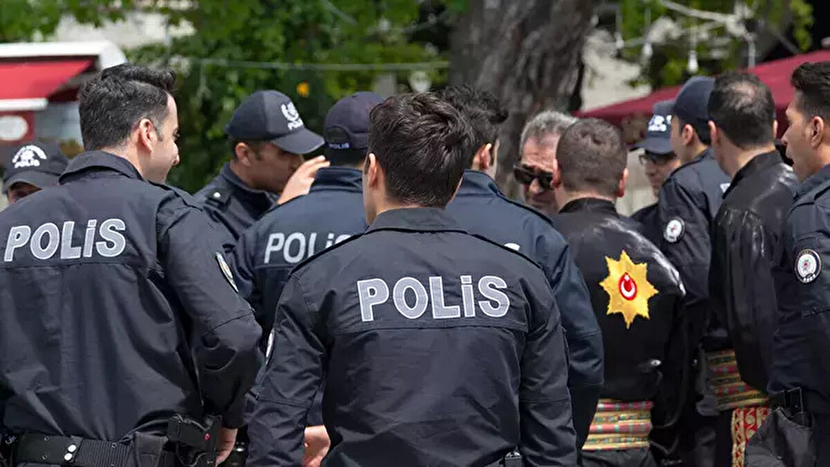 Ön lisans seviyesinde en yüksek kayıtlı istihdama sahip olan bölümler polis meslek eğitimi (%92,1), elektrik enerjisi üretim, iletim ve dağıtımı (%88,7), endüstriyel kalıpçılık (%86,1), metalurji (%85,5) ile avcılık ve yaban hayatı (%84,7) ve kaynak teknolojisi (%84,7) oldu.