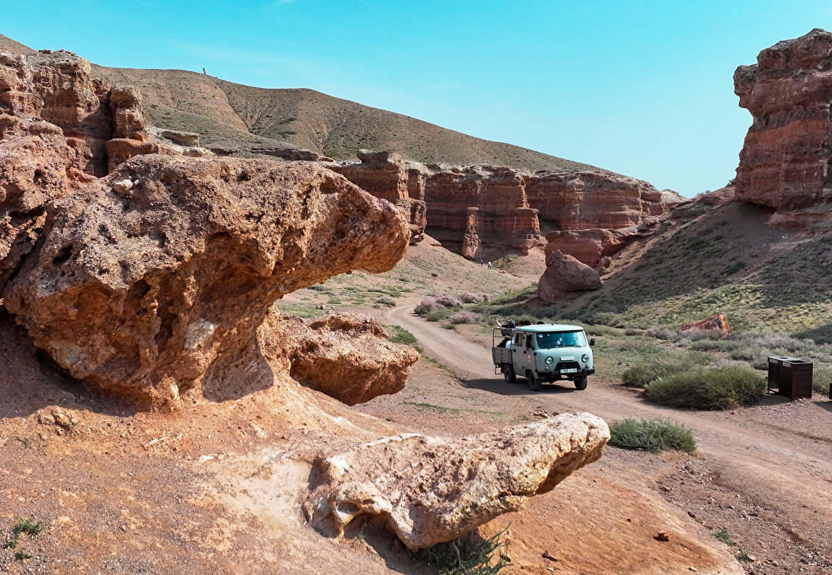 Jeolojik yapısı "yoğunlaşma, rüzgâr etkisi veya volkanik buharların birikmesiyle oluşan atmosferik köken" olarak tanımlanan kanyonun, 12 milyon yıl önce eski bir gölün çökmesiyle oluştuğu belirtiliyor.