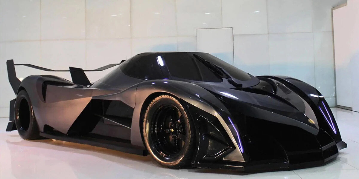 Devel Sixteen 5007 beygir gücü üretebiliyor ve ilk sırada yerini alıyor. Devel Sixteen, Birleşik Arap Emirlikleri'nde Devel Motors tarafından tasarlanıyor.