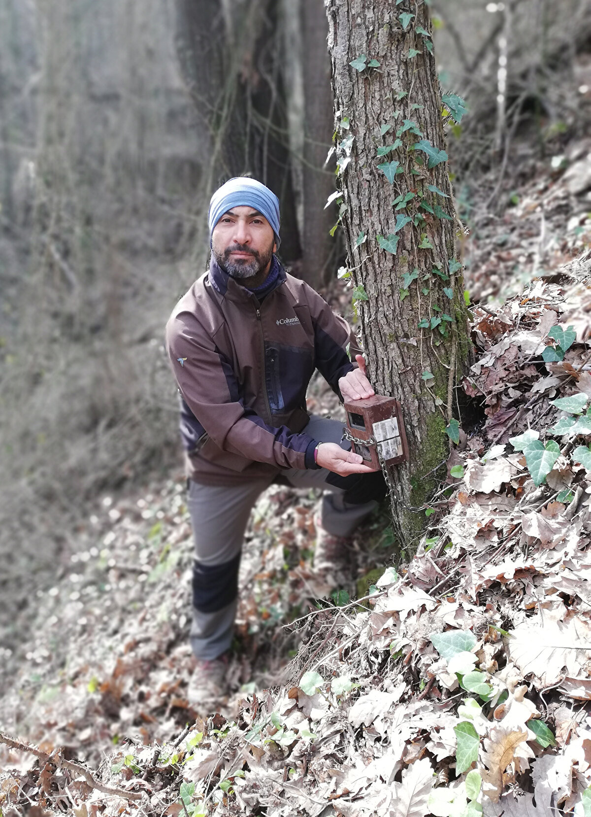 Batı Akdeniz'de görüntülenen ilk erkek birey<br><br>IUCN'nin nesli tehlike altındaki türler listesindeki Anadolu parsının biyoçeşitliliğin ve Anadolu tarihi kültürünün çok değerli bir türü olduğuna dikkati çeken Dr. Ünal, "Anadolu'da endemik bir alt tür. Yani 'Panthera pardus tulliana' ve bu türü de korumak, gelecek nesillere aktarmak bizim projemizin esas hedefi. Bugüne kadar 400'e yakın fotokapanla binlerce görüntü elde edildi. Bu görüntüler ayrıntılı bir şekilde irdelenmekte. Anadolu parsına ait bir tane birey şu anda izlenmeye devam ediliyor. Fakat henüz yaptığımız projede Akdeniz ve Ege Bölgesi'nde bu birey dışında yeni bir birey henüz elde edilmedi" dedi.